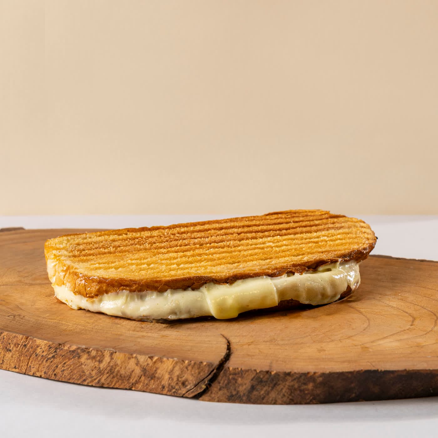 Duble Kaşarlı Tost